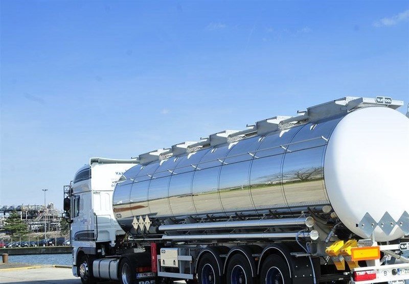 ممانعت گمرک پاکستان از تخلیه 300 تانکر گاز صادراتی ایران