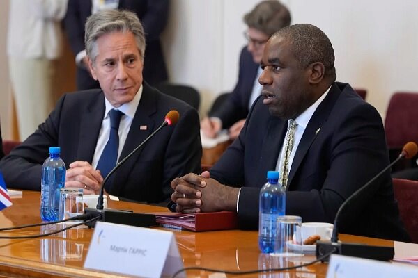 موضعگیریهای خصمانه وزرای خارجه انگلیس و آمریکا علیه ایران