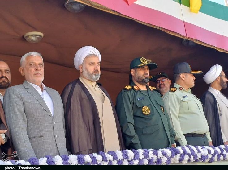 استان لرستان , رژه , هفته دفاع مقدس ,