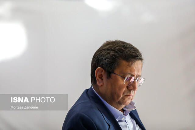 ورود وزیر اقتصاد به موضوع وامهای میلیاردی رئیس و اعضای هیات مدیره بورس