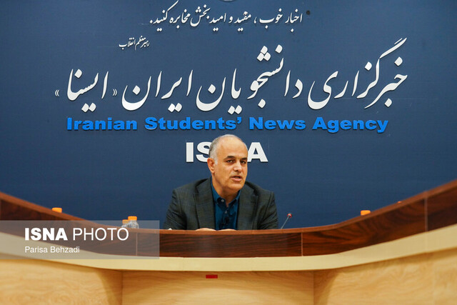 چالشهای صنعت خودرو از زبان مدیرعامل ایران خودرو/ شرط کاهشی شدن قیمتها در بازار چیست؟