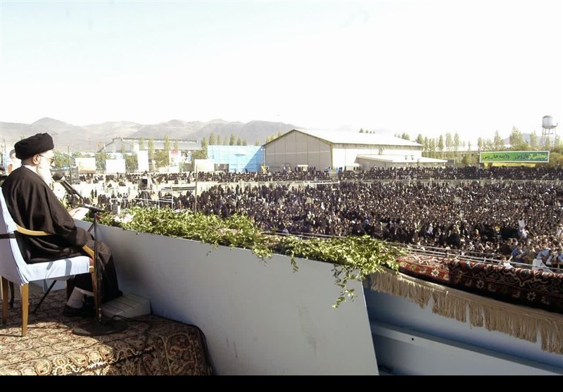 20 سال از سفر ماندگار امام خامنهای به زنجان گذشت + فیلم