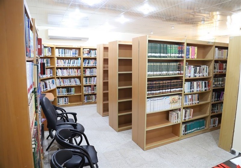 آغاز بهکار طرح مترو کتاب در 5 ایستگاه مترو شیراز