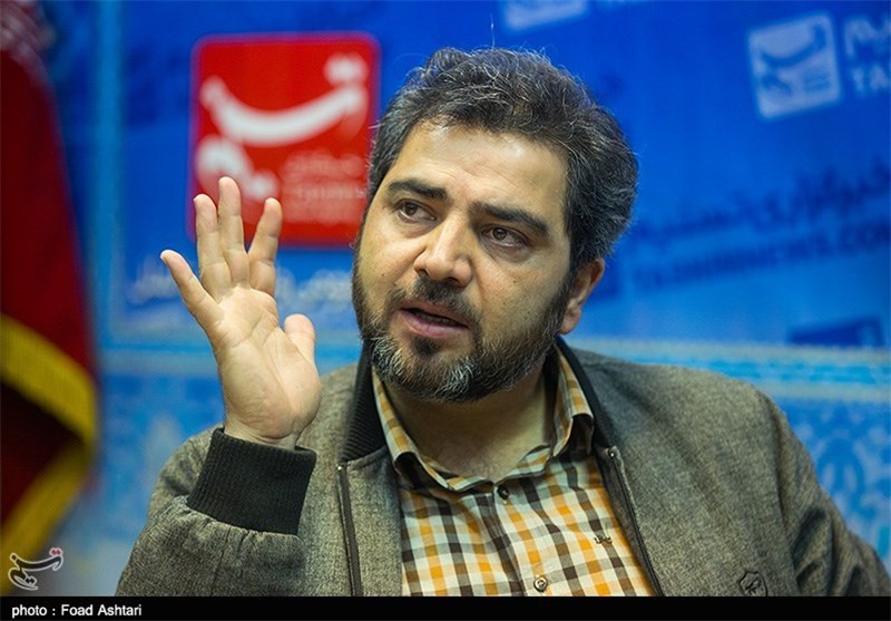 اتابک نادری: هرگز برای جایزه به روی صحنه نرفتم