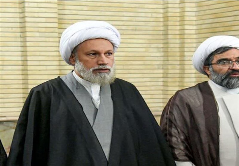 امام جمعه شیراز درگذشت امام جمعه کازرون را تسلیت گفت