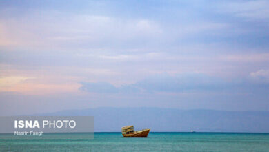 با دریا بیگانهایم!