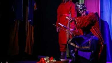 برپایی نمایش صحنهای "سفیران عشق" در کاشان