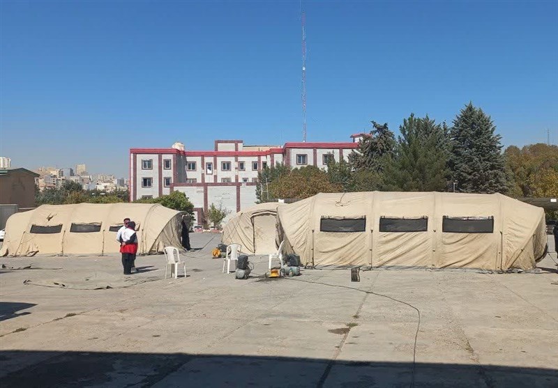 برگزاری مانور برپایی بیمارستان صحرایی در هلالاحمر کرمانشاه