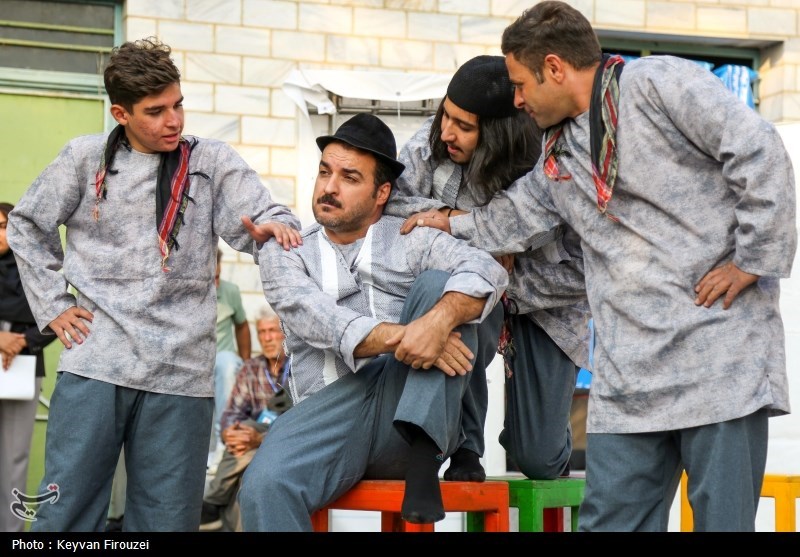 تئاتر آوردهای برای هنرمندان ندارد/مسئولان به فکر باشند+فیلم