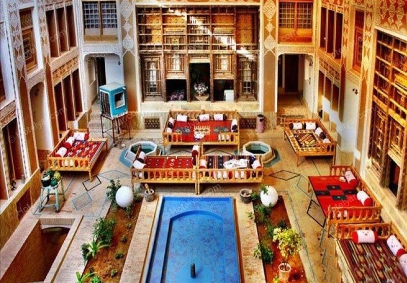 تاریخ درباره