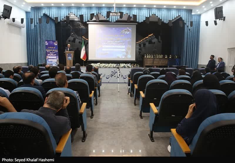 تجلیل از 200 نفر از برترینهای کنکور در بوشهر