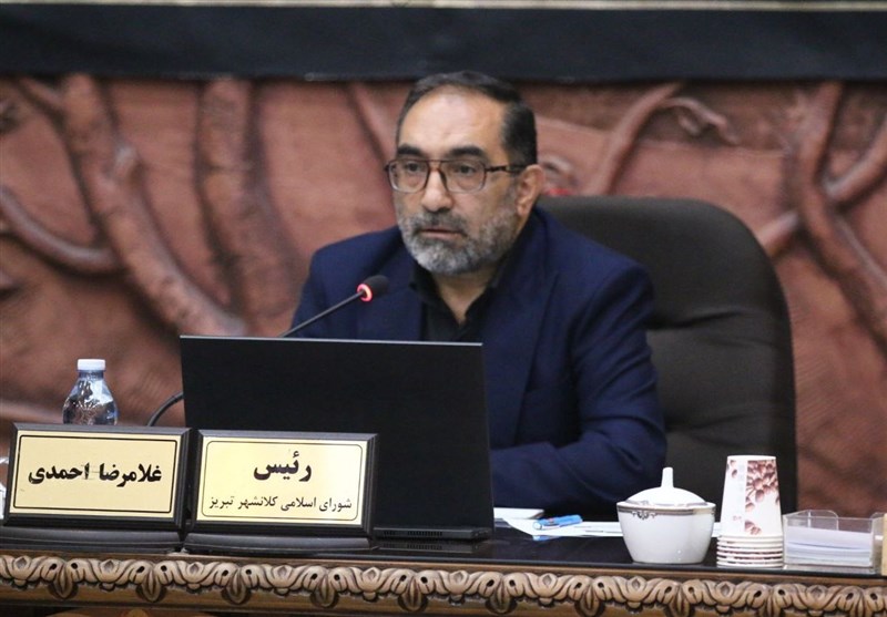 تعامل با شهردار به معنای چشمپوشی بر واقعیتها نیست