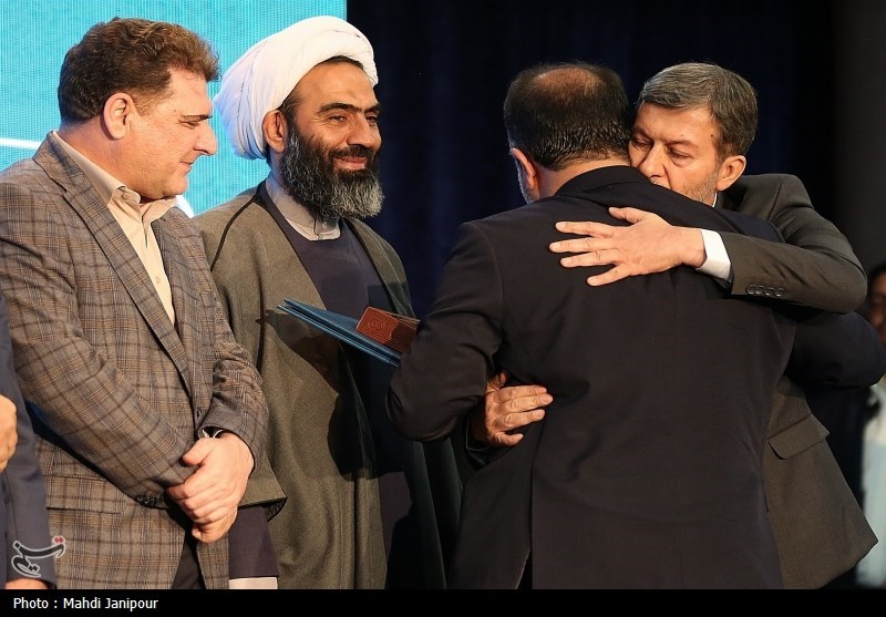 تلاش کنیم راهکارهای ما معضل جدیدی را ایجاد نکند