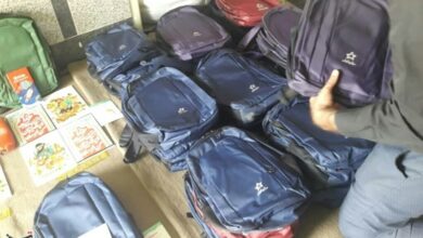 توزیع 3 هزار بسته آموزشی بین دانشآموزان نیازمند ایلامی