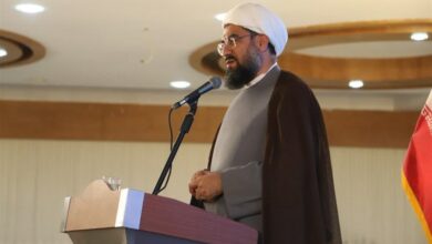 حمایت از هنرمند جهتدهی مناسبی را برای هنر ایجاد میکند