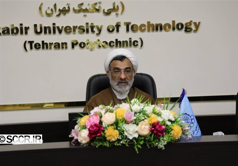 خسروپناه:کنکور سال آینده با مصوبه کنونی برگزار میشود