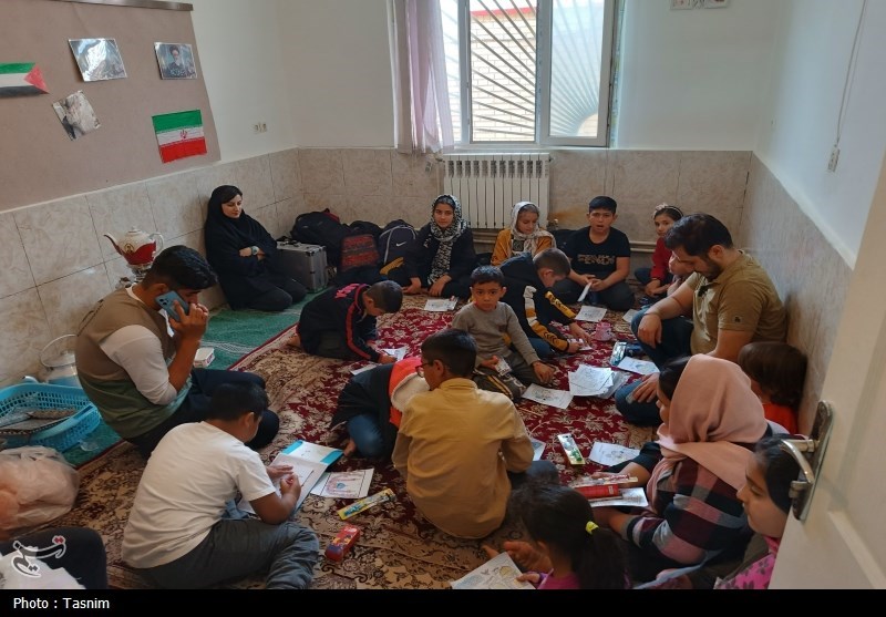 دانشجویان جهادی پای کار