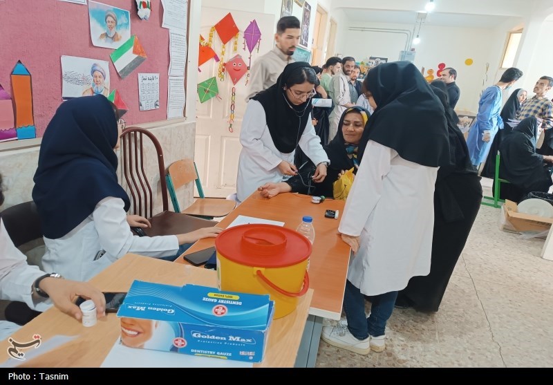 دانشجویان جهادی پای کار