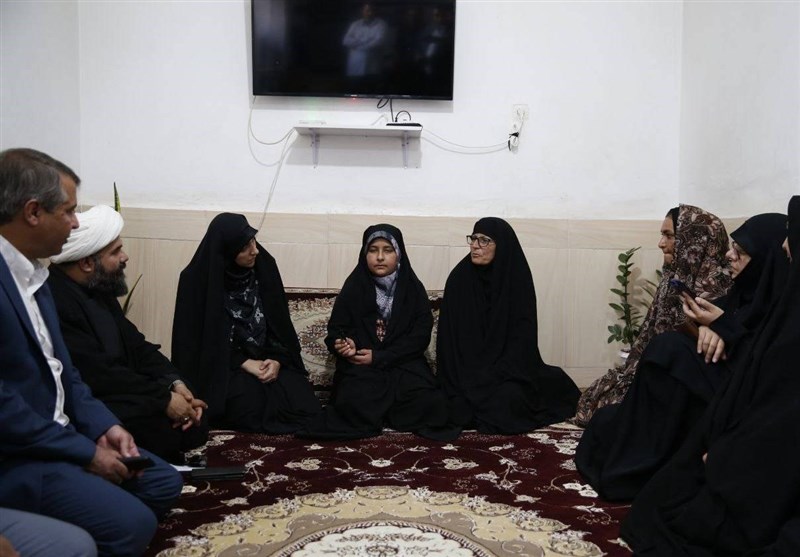 دلجویی معاون رئیسجمهور از خانوادههای جانباختگان معدن طبس