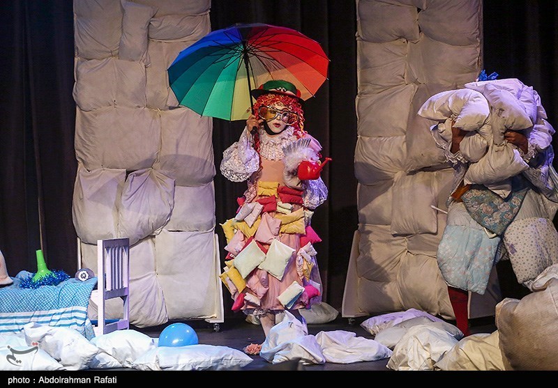 راهاندازی سالن پلاتو عینالقضات همدانی ویژه جشنواره تئاتر