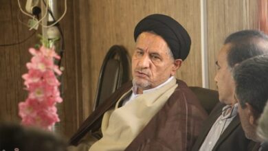 رایزنی دولت با مجلس درباره استعفای حسینزاده از پارلمان