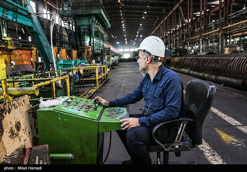 رفع موانع و مشکلات تولید در قم مهمترین برنامه خانه صمت است