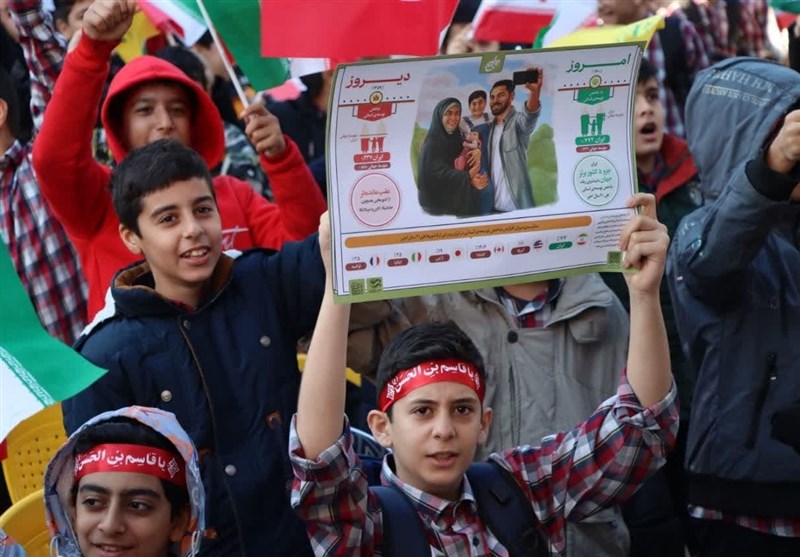 زنگ استکبارستیزی در مدارس گلستان نواخته شد+تصاویر