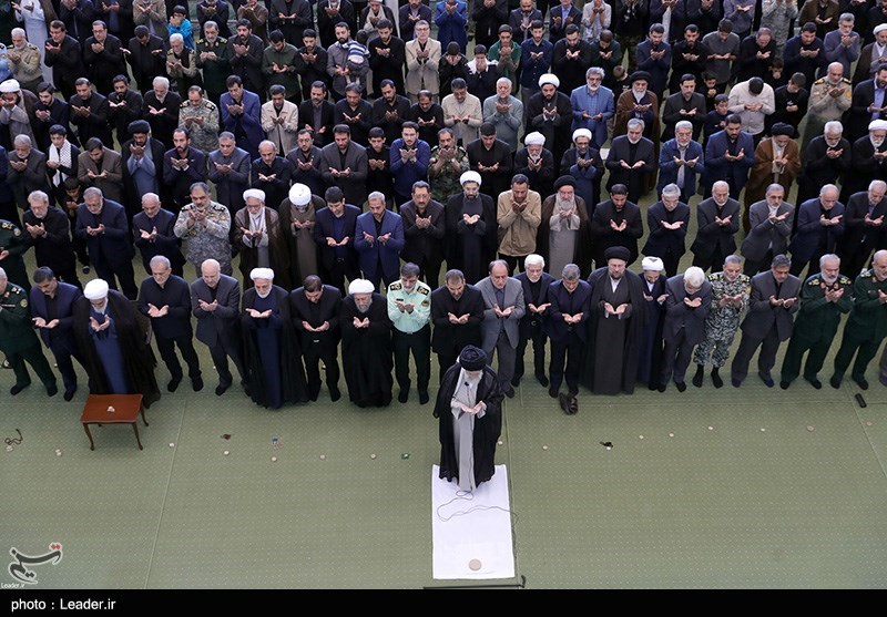 قصه آفتاب و قمر؛از نماز نصر ومانور شهادت تا مباهله امام امت