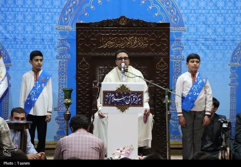 محفل قرآنی شهدای مقاومت با قرائت حمید شاکرنژاد + تصاویر