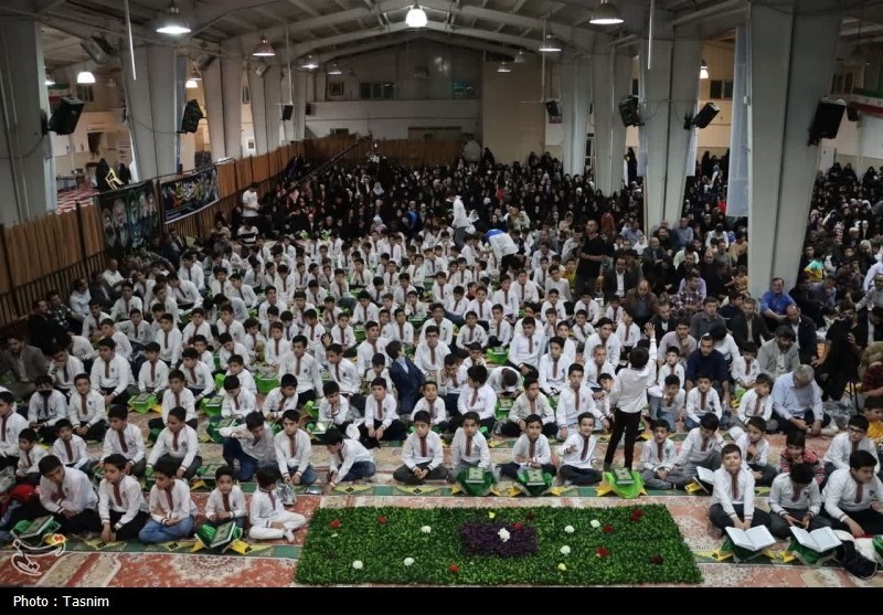 محفل قرآنی شهدای مقاومت با قرائت حمید شاکرنژاد + تصاویر