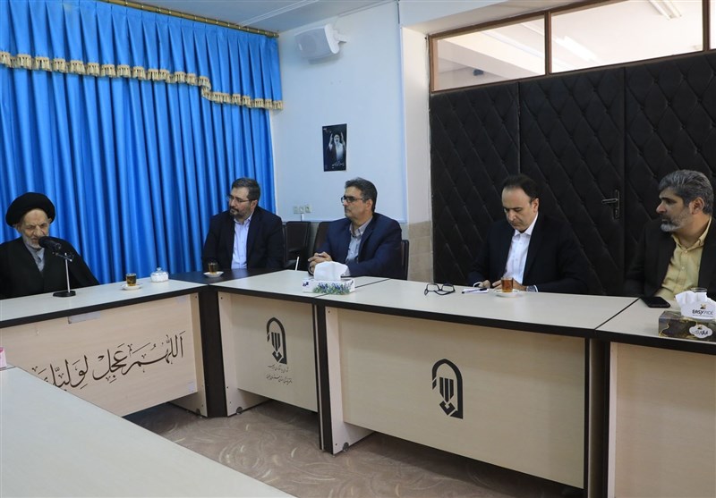 مشکلات موجود در جامعه به دلیل قانونشکنی است