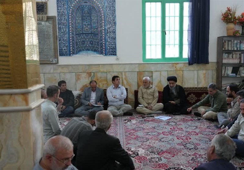 معلم هنوز در روستای امامزاده محمد الیگودرز مستقر نشده است