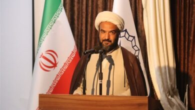 نورانیت جبهه حزبالله و ظلمت جبهه استکبار تبیین شود