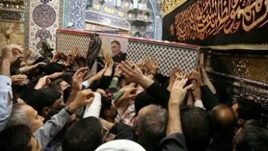 وداعِ باشکوه قمیها با شهید عباس نیلفروشان+ فیلم