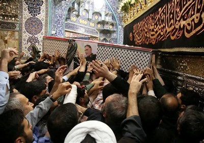 وداعِ باشکوه قمیها با شهید عباس نیلفروشان+ فیلم