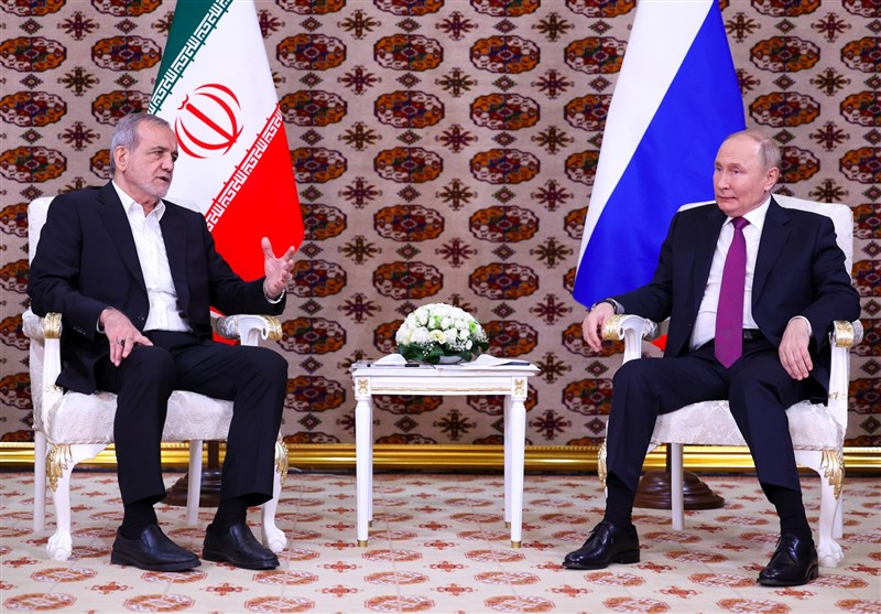 پزشکیان و پوتین در روسیه دیدار کردند