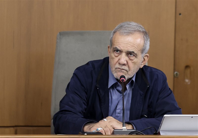 پزشکیان: گنبد آهنین صهیونیستها از شیشه شکنندهتر است