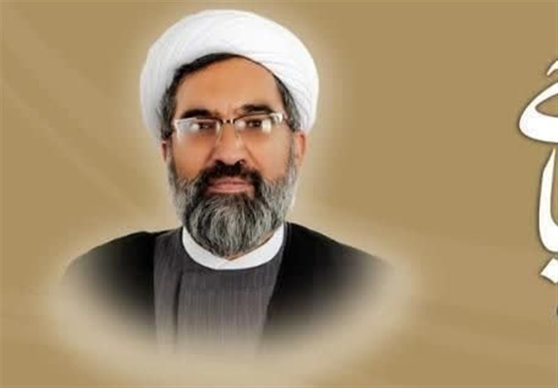 پیکر حجتالاسلام صباحی بر دستان مردم شهرستان کازرون تشییع شد