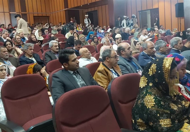 گردشگران سفیران معرفی ظرفیتها و نقطه عطف توسعه هستند