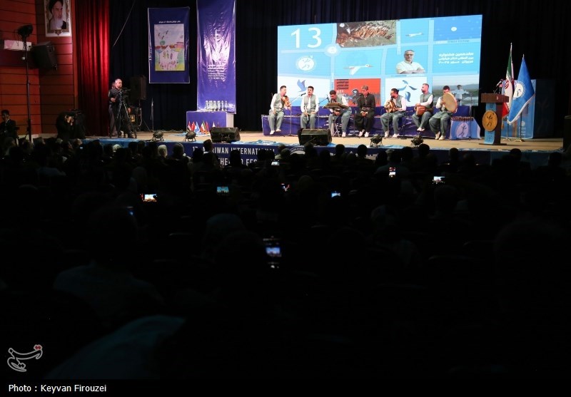 تئاتر خیابانی ,