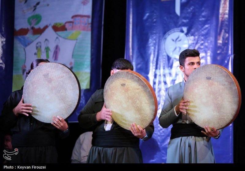 تئاتر خیابانی ,