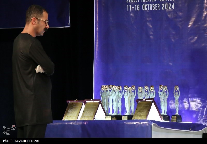 تئاتر خیابانی ,