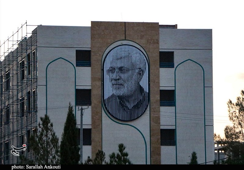 استان کرمان , شهید سپهبد قاسم سلیمانی , شهید , ابومهدی المهندس , عماد مغنیه ,