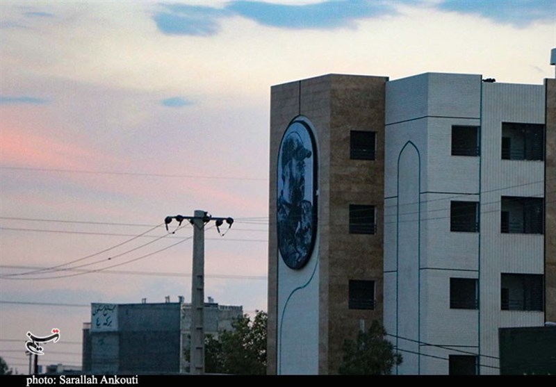 استان کرمان , شهید سپهبد قاسم سلیمانی , شهید , ابومهدی المهندس , عماد مغنیه ,