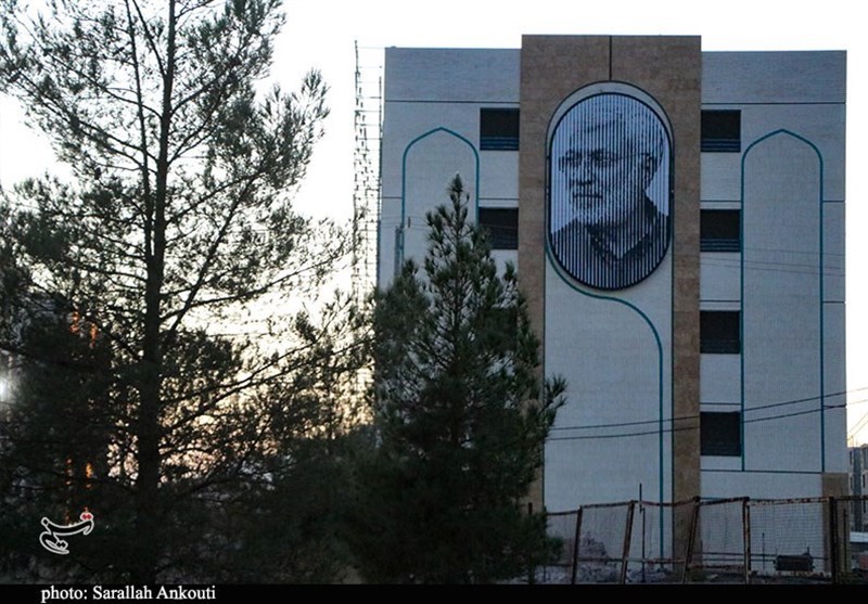 استان کرمان , شهید سپهبد قاسم سلیمانی , شهید , ابومهدی المهندس , عماد مغنیه ,