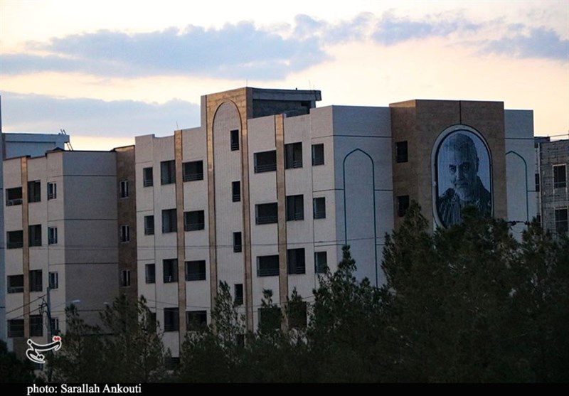 استان کرمان , شهید سپهبد قاسم سلیمانی , شهید , ابومهدی المهندس , عماد مغنیه ,