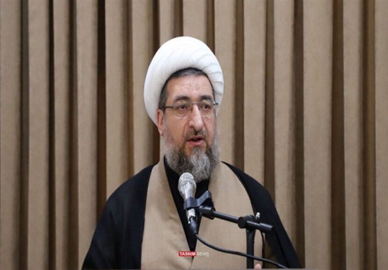 3 مشکل عمده جوانان و جامعه از زبان امام جمعه تبریز