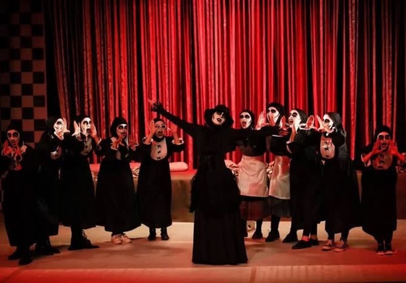 از اجرای پرمخاطب