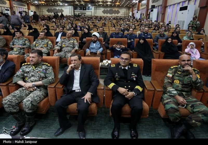 استاندار اصفهان از سپاه و ارتش درخواست کمک کرد