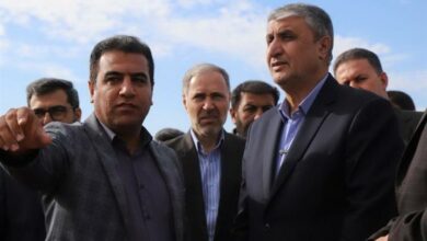 بازدید رئیس سازمان انرژی اتمی از سایت هستهای استان فارس